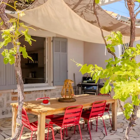 Maison De Famille Avec Immense Parc Sans Vis A Vis *