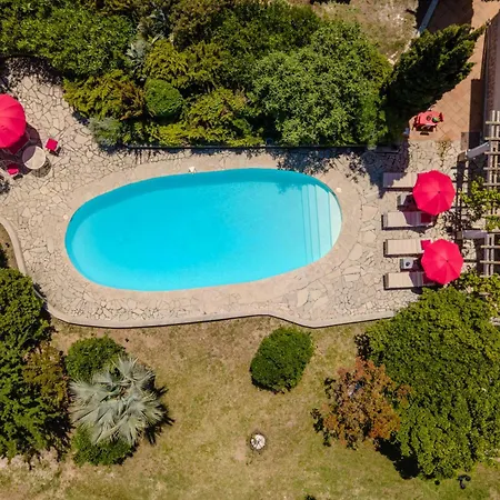 Maison De Famille Avec Immense Parc Sans Vis A Vis La Garde (Var)