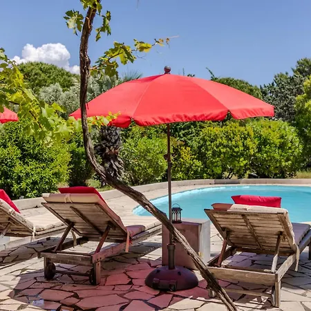 Maison De Famille Avec Immense Parc Sans Vis A Vis Villa La Garde (Var)